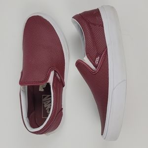 VANS SLIP ON LOWTOPS,  WOMANS SIZE 6 GUC